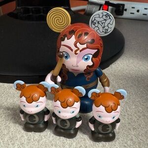 Merida Brave Disney Vinylmation figurine set